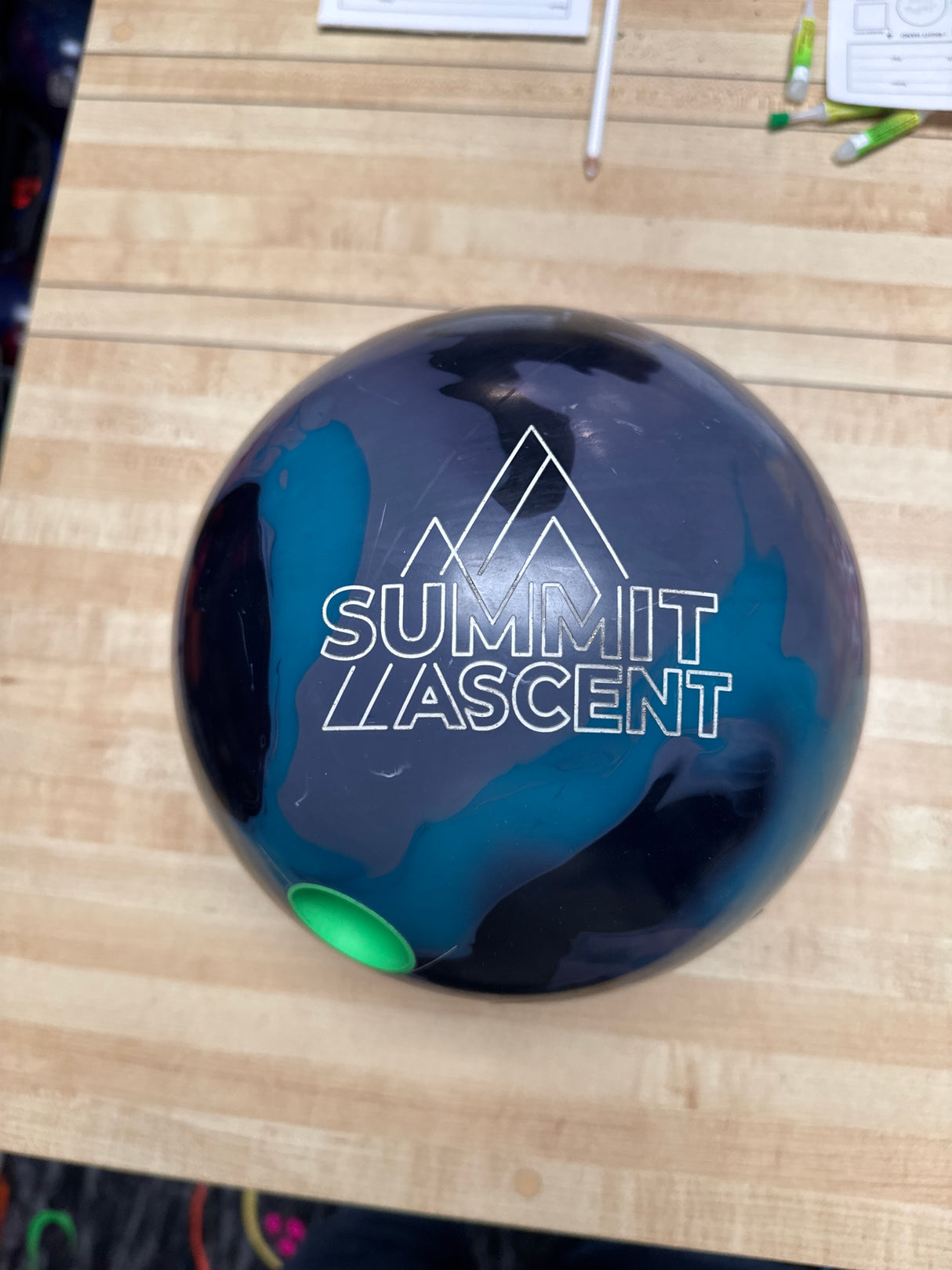 Summit ascent (used 15lb)