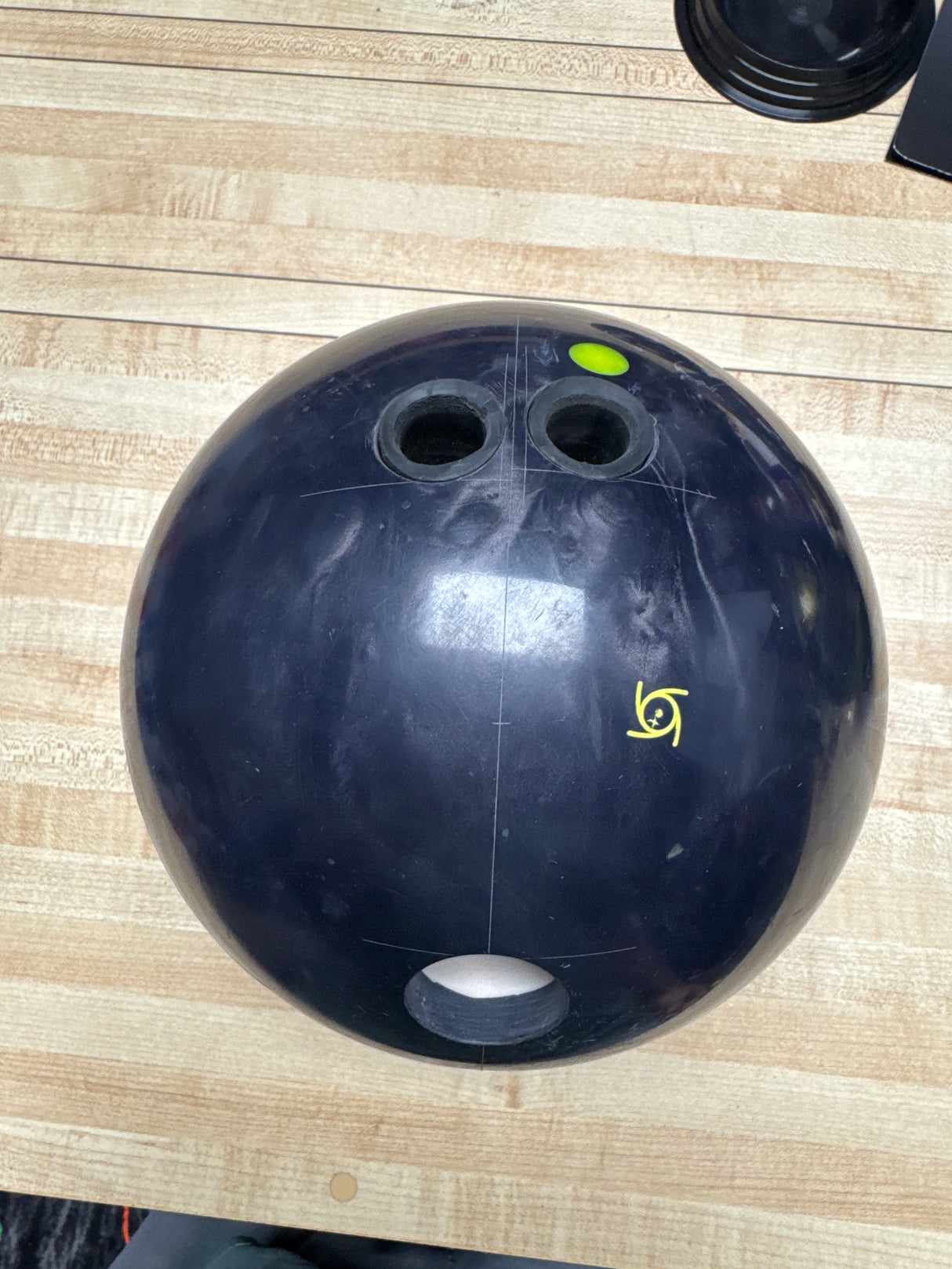 Lightning blackout (used 15lb)