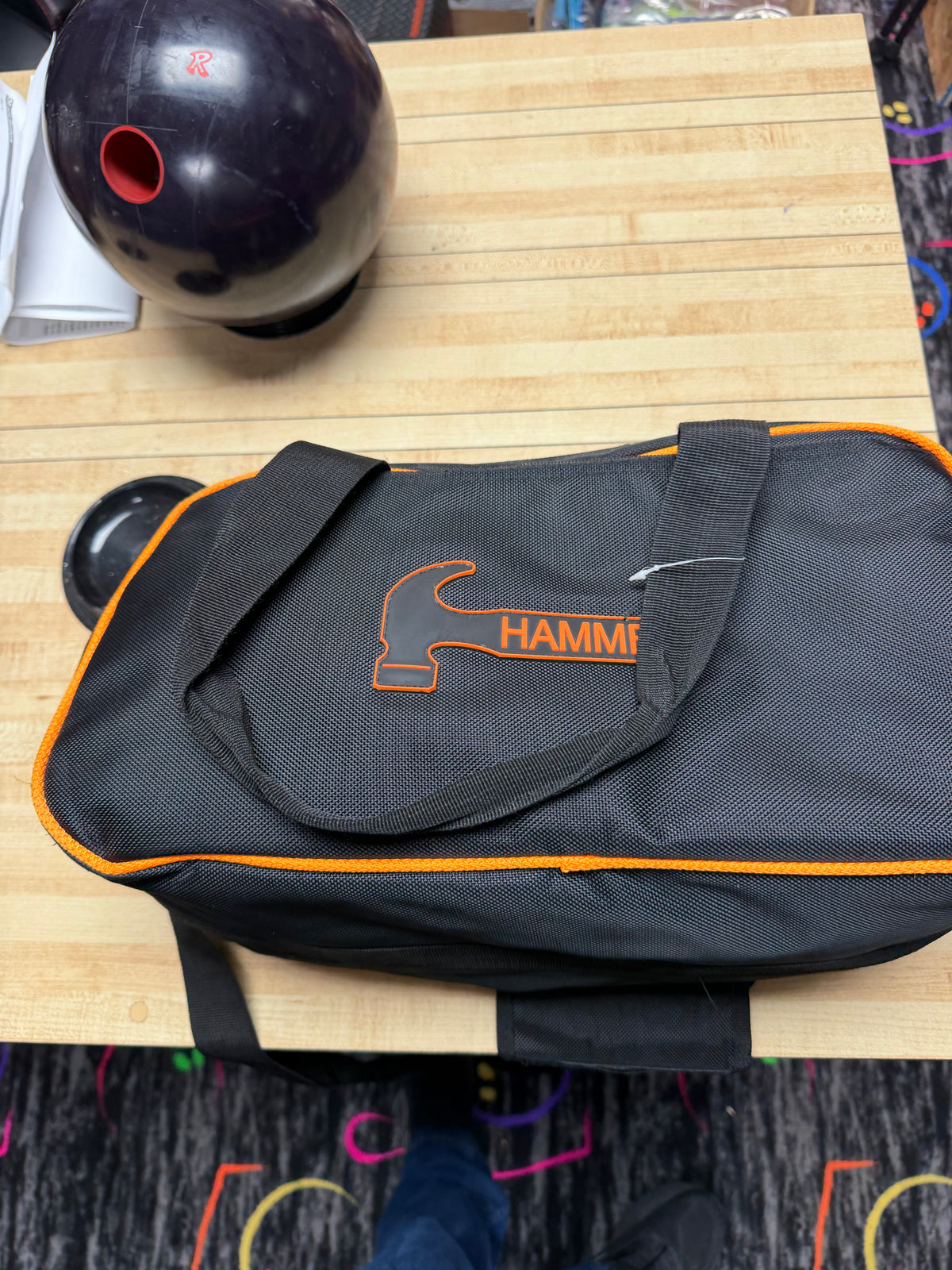 Hammer 2 ball tote used