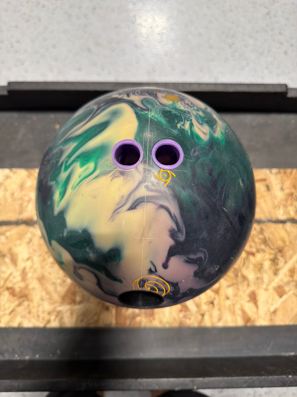 Equinox solid (used 15lb)