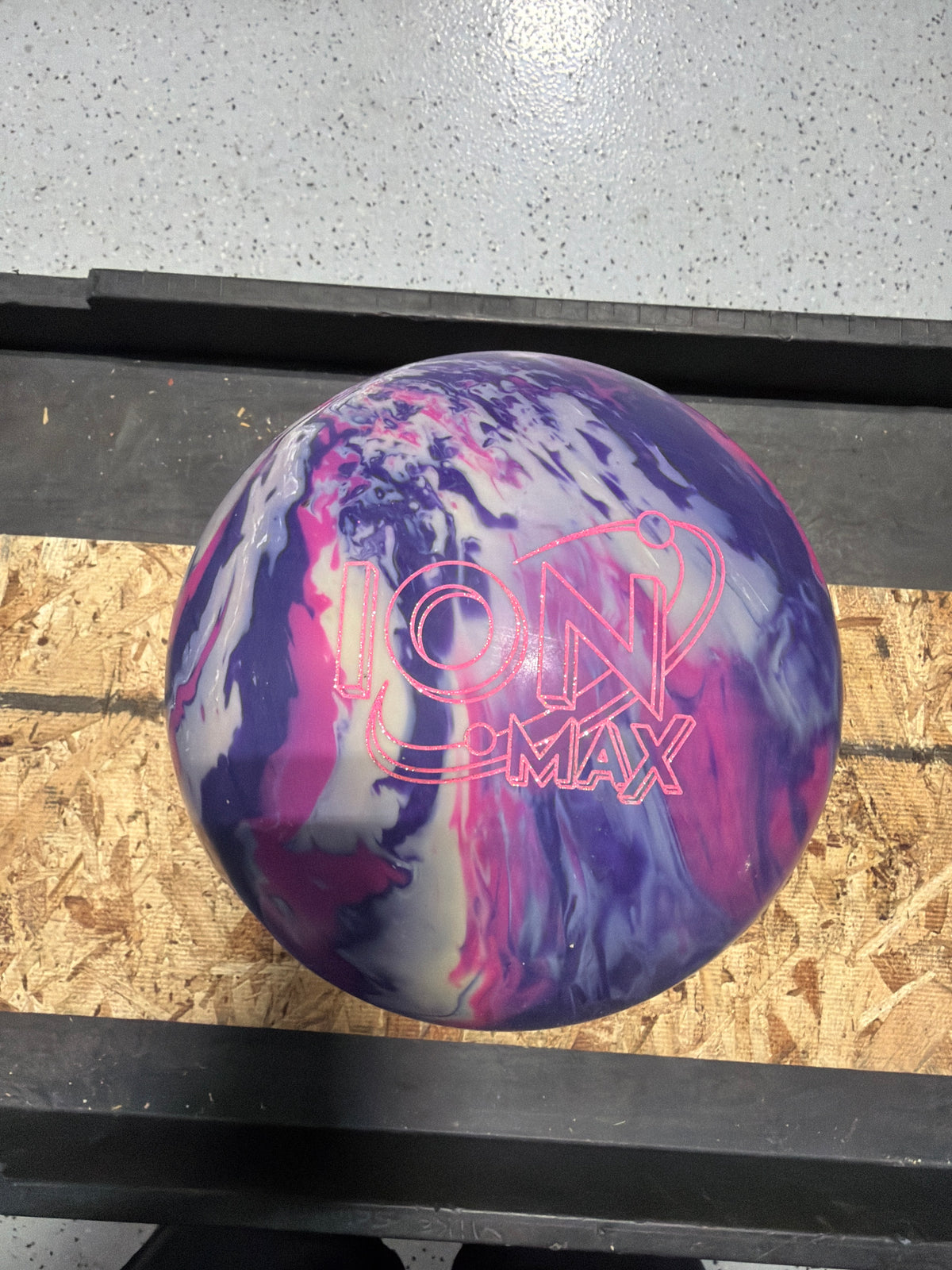 Ion max (used 15lb)