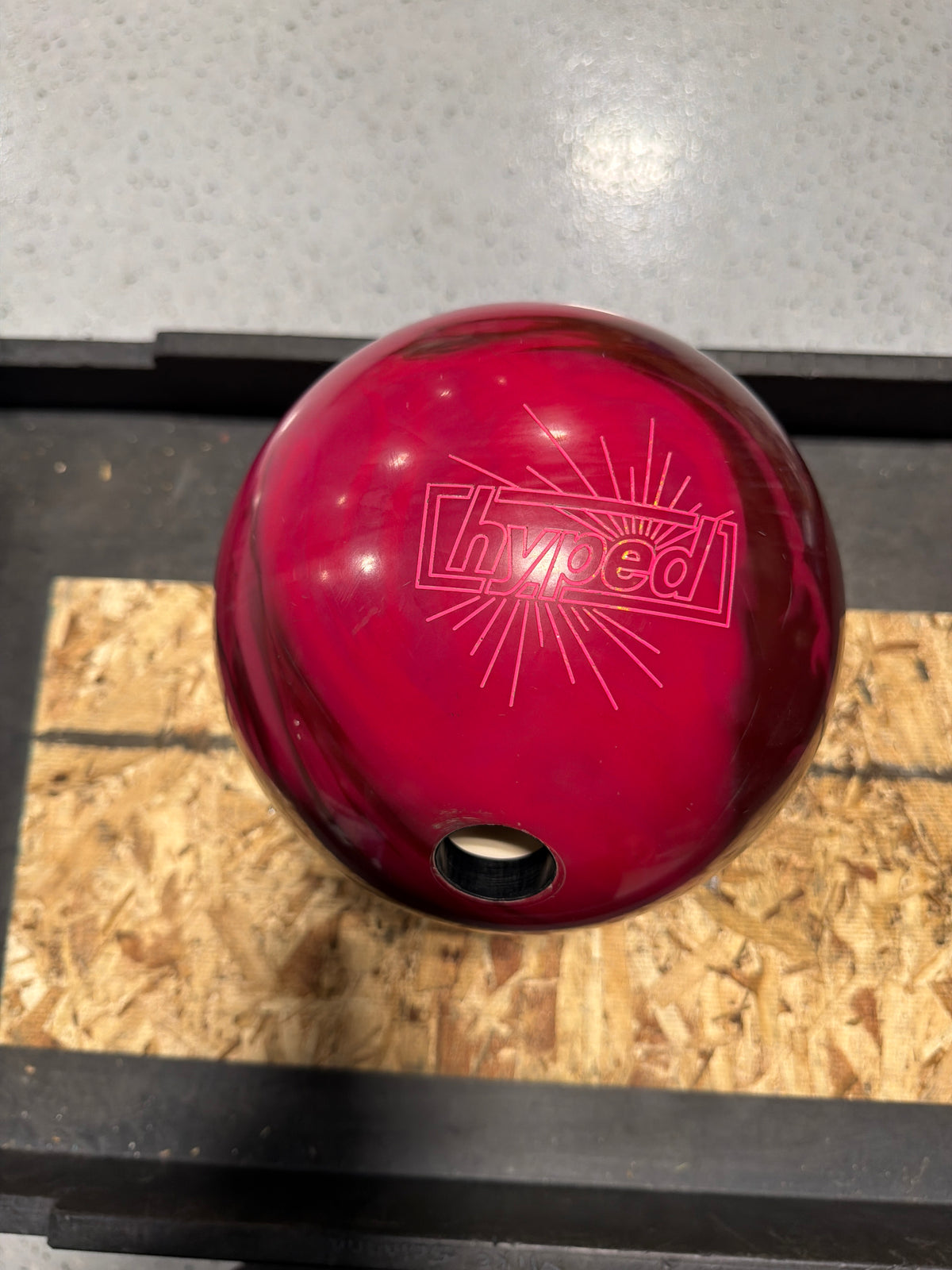 Hyped (used 15lb)