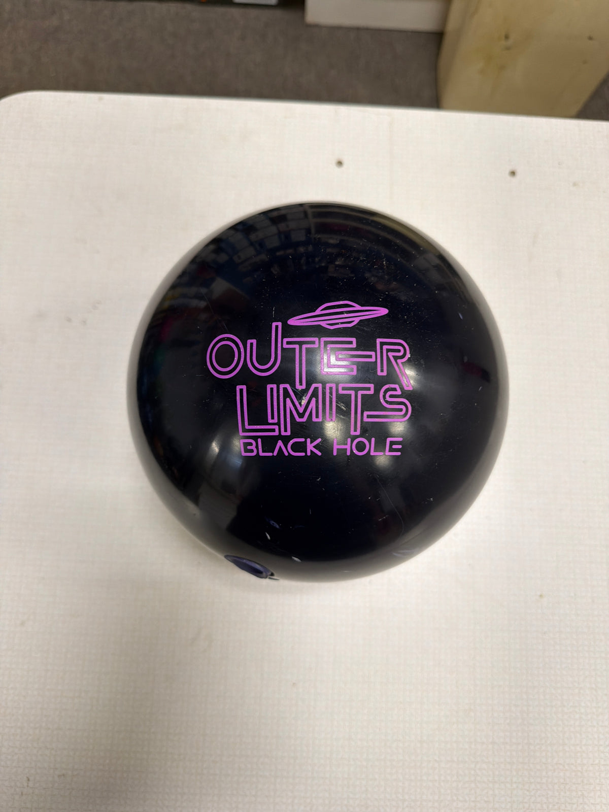 Outer limits black hole (used 15lb)