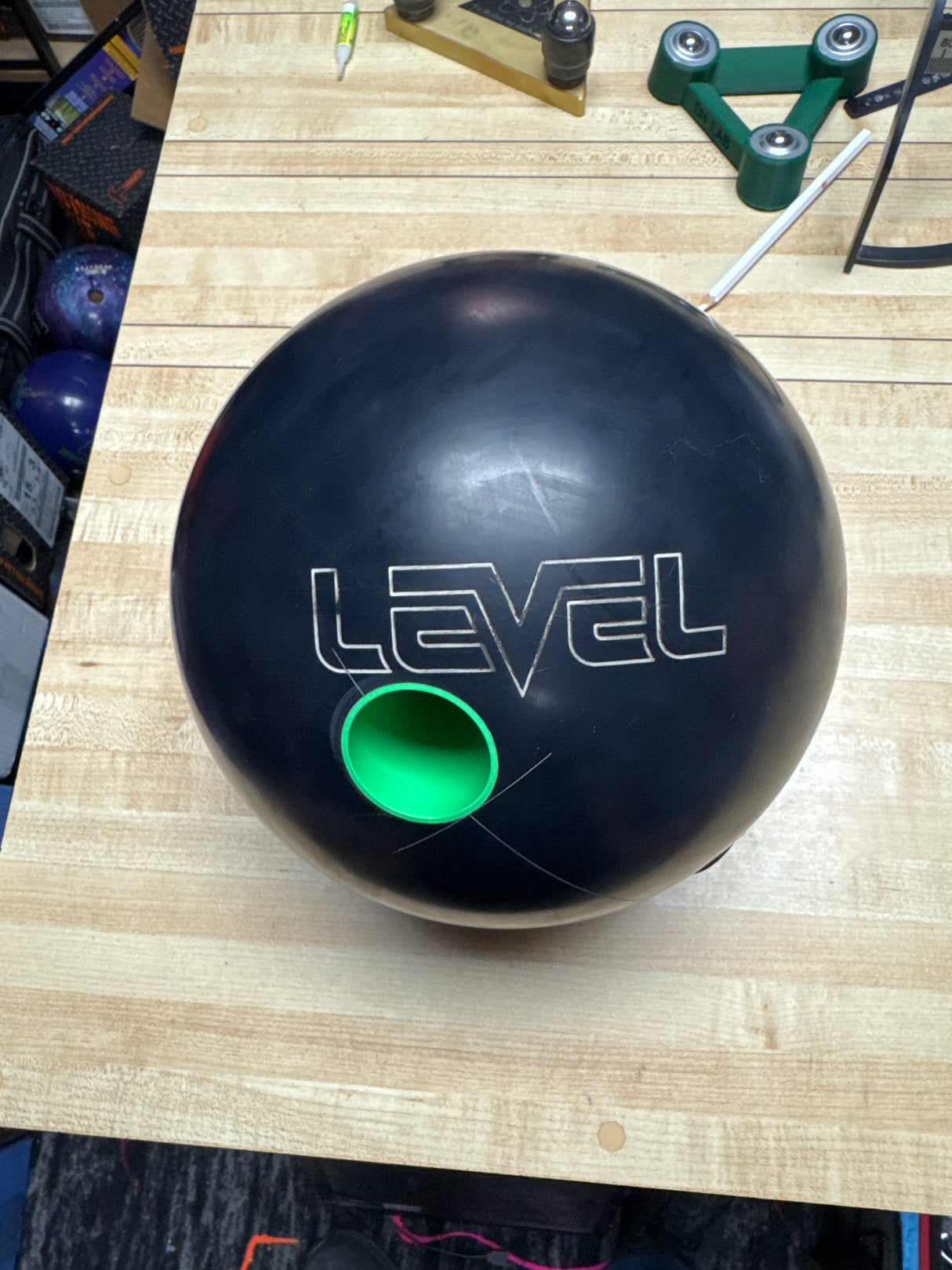 Level (used 15lb)