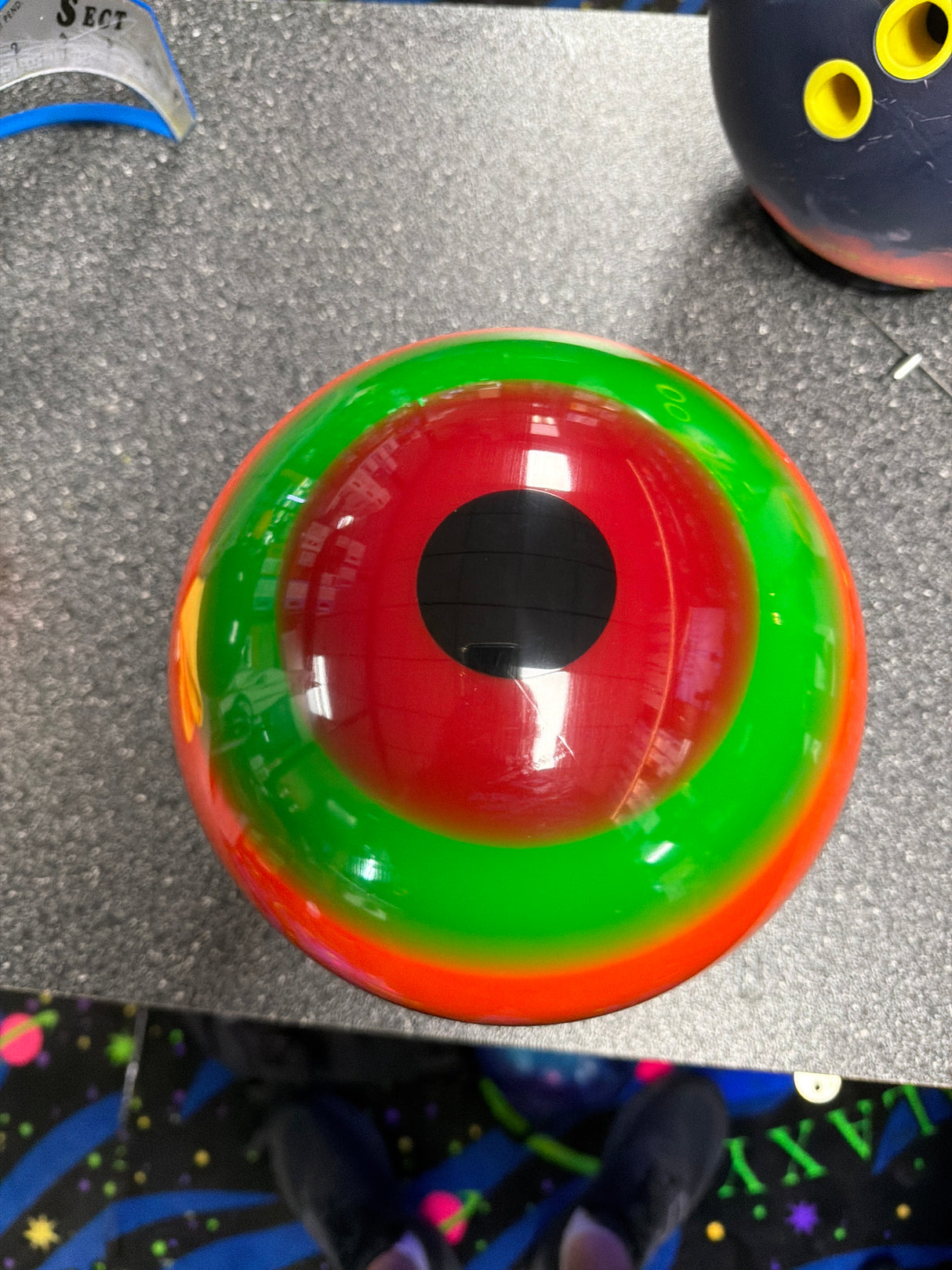 Stripe spare ball