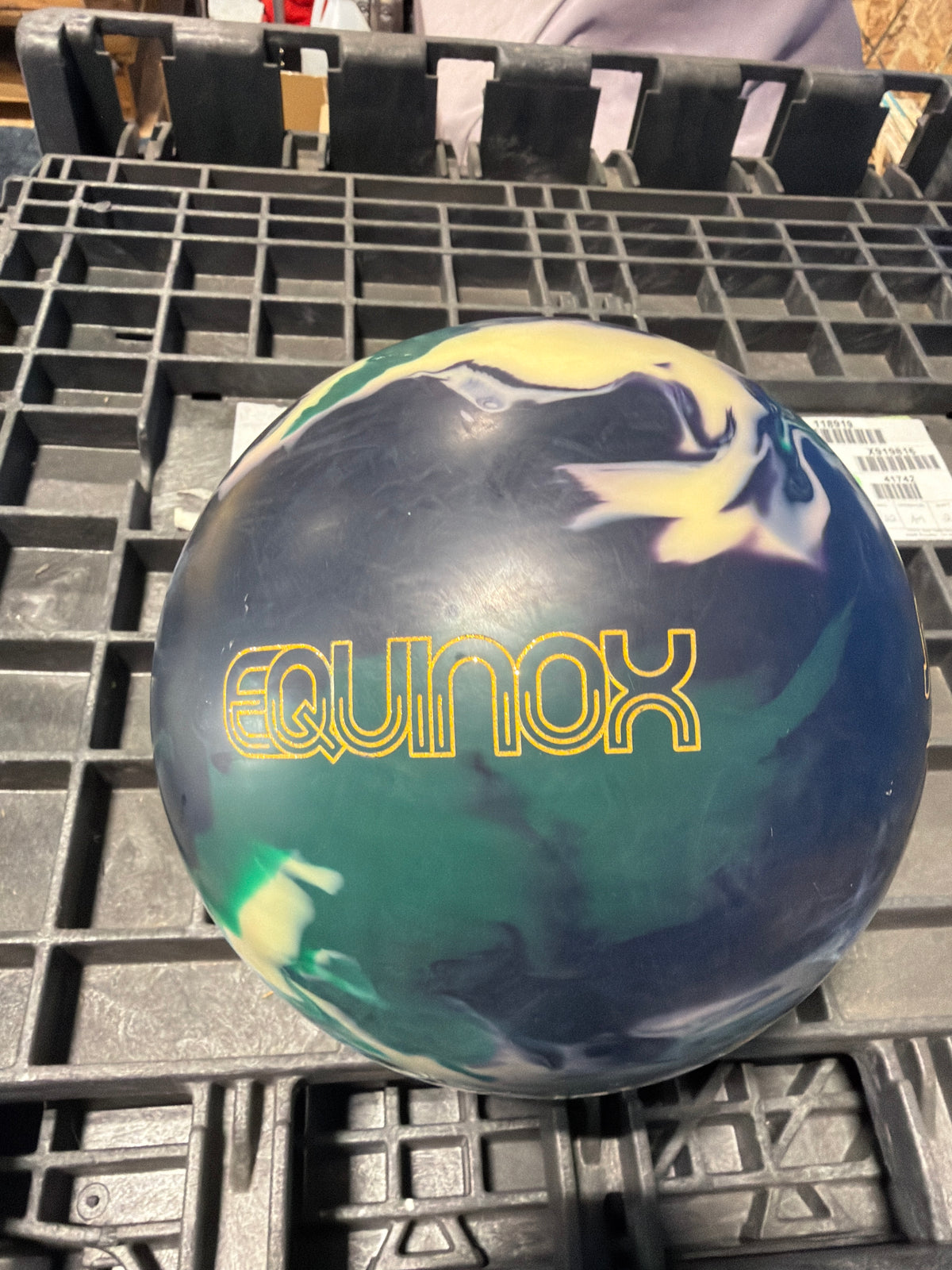 Equinox solid (used 15lb)